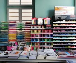 Βιβλιοπωλείο Ερμούπολη Σύρος, φωτοτυπικό κέντρο Ερμούπολη Σύρος, σχολικά είδη Ερμούπολη Σύρος, είδη γραφείου Ερμούπολη Σύρος, γραφική ύλη Ερμούπολη Σύρος, υλικά ζωγραφικής Ερμούπολη Σύρος, είδη σχεδίου Ερμούπολη Σύρος, ηλεκτρονικά είδη Ερμούπολη Σύρος, Θεμελιό