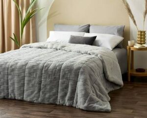 Εμπόριο χαλιών Αλεξανδρούπολη, εμπόριο μοκετών Αλεξανδρούπολη, λευκά είδη Αλεξανδρούπολη, παπλώματα Αλεξανδρούπολη, κουβέρτες Αλεξανδρούπολη, ριχτάρια Αλεξανδρούπολη, τραπεζομάντιλα Αλεξανδρούπολη, Alyans