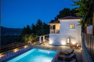 Ενοικιαζόμενα διαμερίσματα Πευκιάς Σκόπελος, ενοικιαζόμενα δωμάτια Πευκιάς Σκόπελος, ξενοδοχείο Πευκιάς Σκόπελος, κατάλυμα Πευκιάς Σκόπελος, διαμονή Πευκιάς Σκόπελος, ξενώνας Πευκιάς Σκόπελος, Liagka.