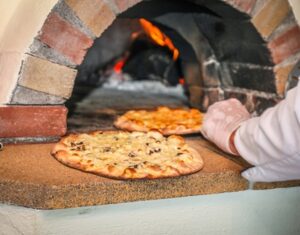 Εστιατόριο Άγιοι Ανάργυροι Σκιάθος, ταβέρνα Άγιοι Ανάργυροι Σκιάθος, μαγειρευτά φαγητά Άγιοι Ανάργυροι Σκιάθος, πίτσα Άγιοι Ανάργυροι Σκιάθος, ζυμαρικά Άγιοι Ανάργυροι Σκιάθος, ψητά κρέατα Άγιοι Ανάργυροι Σκιάθος, μακαρονάδες Άγιοι Ανάργυροι Σκιάθος, Panorama