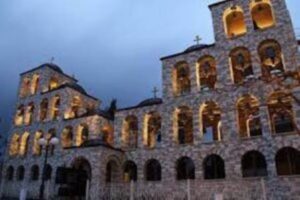 Ιερά Μονή Τρίκορφο Φωκίδας, μοναστήρι Τρίκορφο Φωκίδας, εκκλησία Τρίκορφο Φωκίδας, ιερός ναός Τρίκορφο Φωκίδας, χώρος προσευχής Τρίκορφο Φωκίδας, εκκλησιαστική λειτουργία Τρίκορφο Φωκίδας, Αγίων Αυγουστίνου Ίππωνος