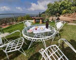 Καφετέρια Άνω Πορόια Σερρών, καφέ με θέα Άνω Πορόια Σερρών, παραδοσιακές πίτες Άνω Πορόια Σερρών, ροφήματα Άνω Πορόια Σερρών, γλυκά του κουταλιού Άνω Πορόια Σερρών, πρωινά γεύματα Άνω Πορόια Σερρών, Νιβιάστα