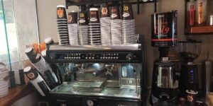 Καφετέρια Χωρεπίσκοποι Κέρκυρα, καφές Χωρεπίσκοποι Κέρκυρα, πρωινά γεύματα Χωρεπίσκοποι Κέρκυρα, ροφήματα Χωρεπίσκοποι Κέρκυρα, σνακ Χωρεπίσκοποι Κέρκυρα, σάντουιτς Χωρεπίσκοποι Κέρκυρα, γλυκά Χωρεπίσκοποι Κέρκυρα, φυσικοί χυμοί Χωρεπίσκοποι Κέρκυρα, Το Καφέ Της Χαράς