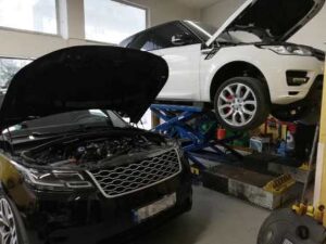 Συνεργείο αυτοκινήτων Ηλιούπολη, ανταλλακτικά αυτοκινήτων Ηλιούπολη, βλάβες Land Rover Ηλιούπολη, βλάβες Jaquar Ηλιούπολη, έλεγχος κάρτας καυσαερίου Ηλιούπολη, service αυτοκινήτων Ηλιούπολη, Ρουμπάνης Παναγιώτης