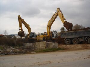 Χωματουργικές εργασίες Νέα Μάκρη, ενοικιάσεις κάδων Νέα Μάκρη, μπαζώματα θεμελίων Νέα Μάκρη, κατεδαφίσεις κτηρίων Νέα Μάκρη, εκσκαφές Νέα Μάκρη, εκβραχισμοί Νέα Μάκρη, Μπισπιρούλας